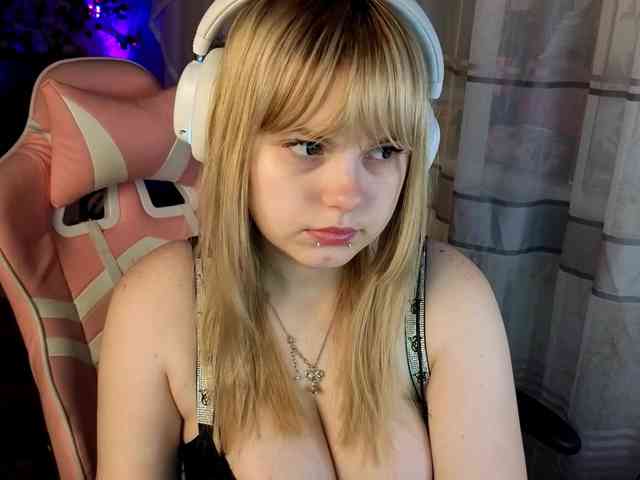 LovelyKristi