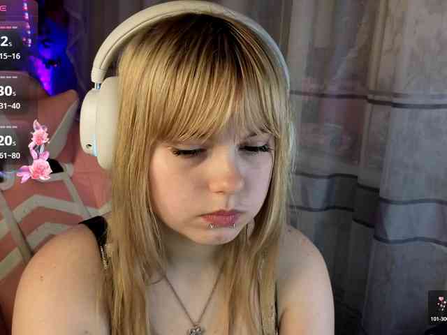 LovelyKristi webcam