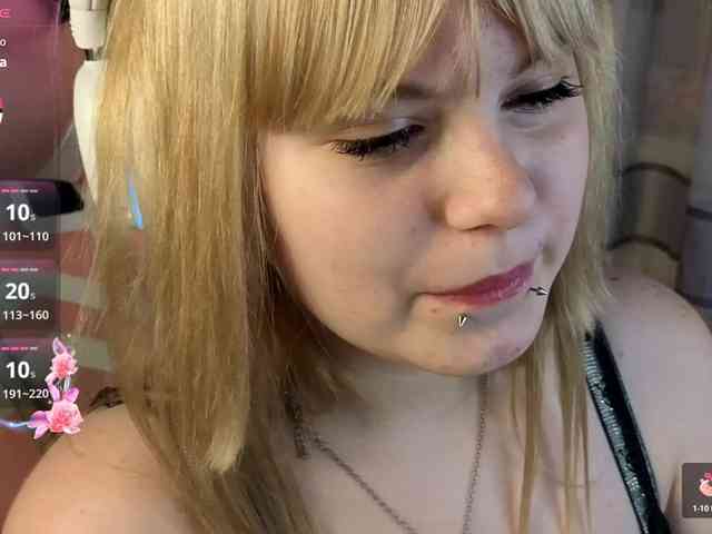 LovelyKristi webcam