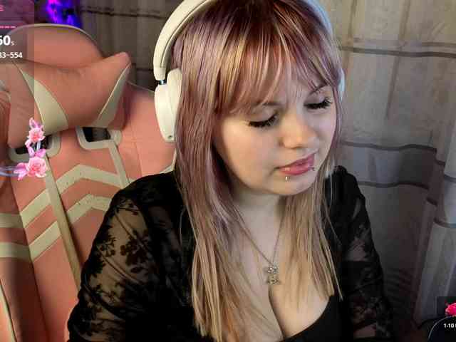 LovelyKristi webcam