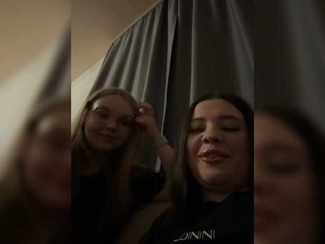 tut-net-seksa's BongaCams show and profile