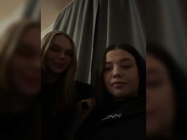 tut-net-seksa's BongaCams show and profile