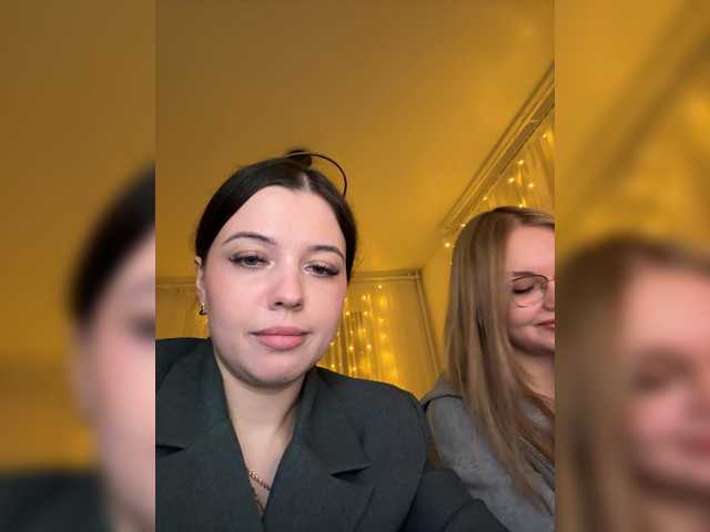 tut-net-seksa's BongaCams show and profile