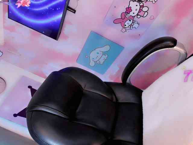 EmmaSweet23 Sex Cam Show