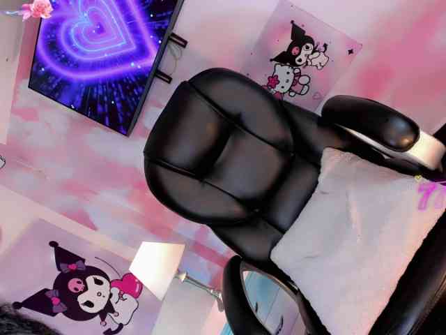 EmmaSweet23 Sex Cam Show