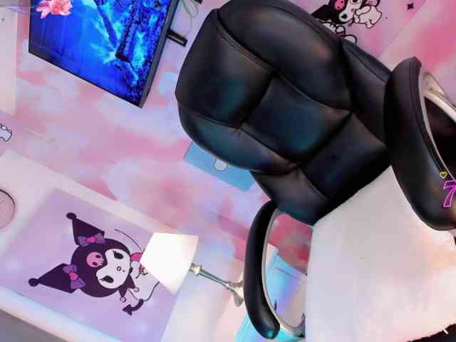 EmmaSweet23 Sex Cam Show