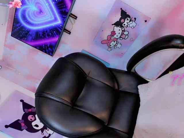 EmmaSweet23 Sex Cam Show