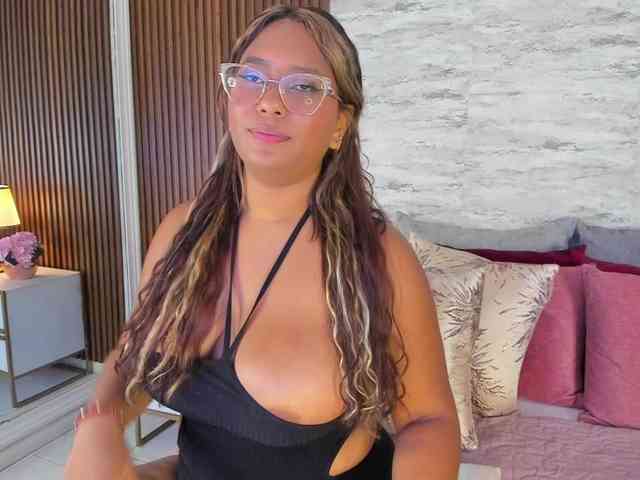 MadisonHunter webcam