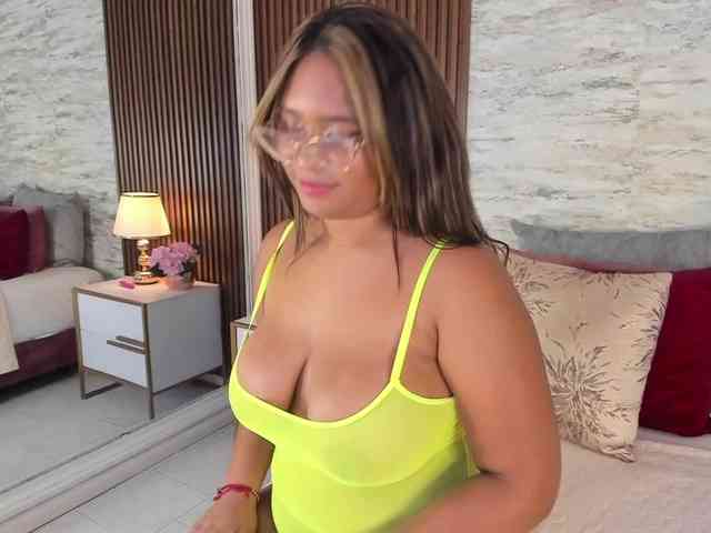 MadisonHunter webcam
