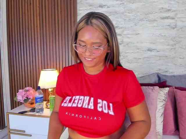 MadisonHunter webcam