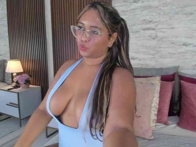 MadisonHunter webcam