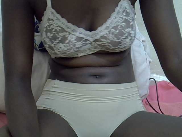 Sexyslim23's BongaCams show and profile