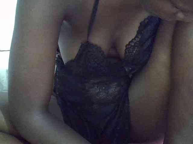 Sexyslim23 webcam
