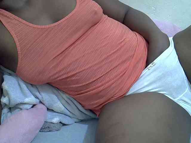 Sexyslim23 webcam