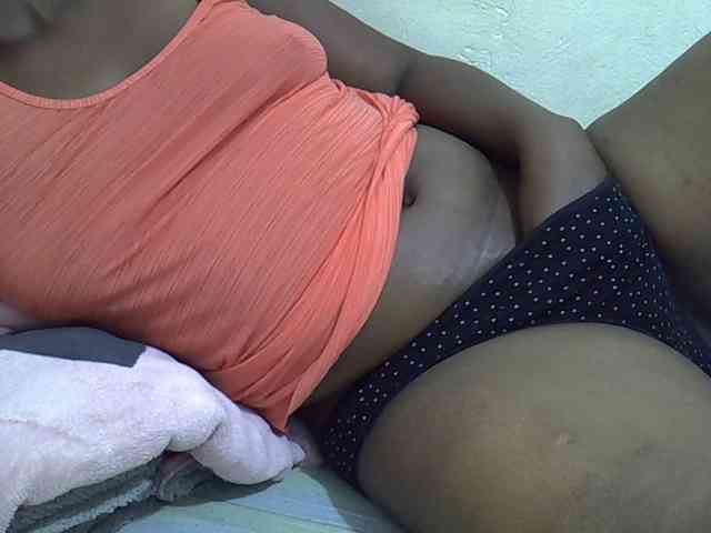 Sexyslim23 webcam