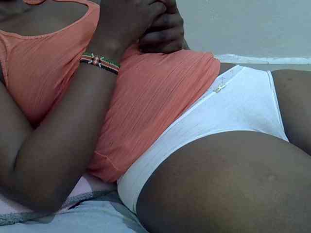 Sexyslim23 webcam