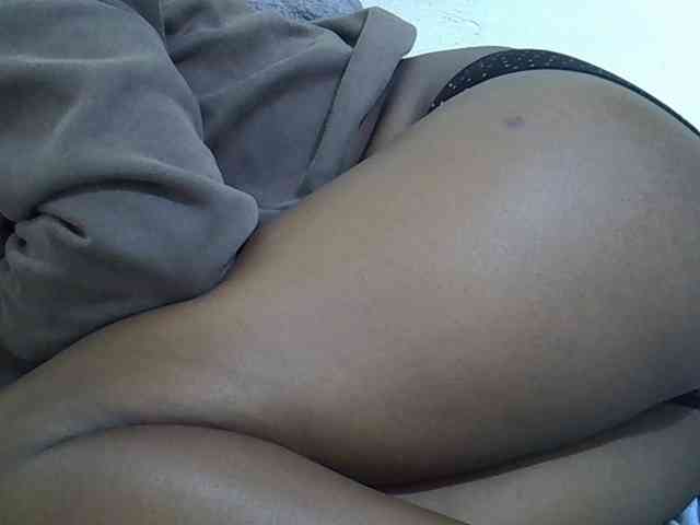 Sexyslim23 webcam