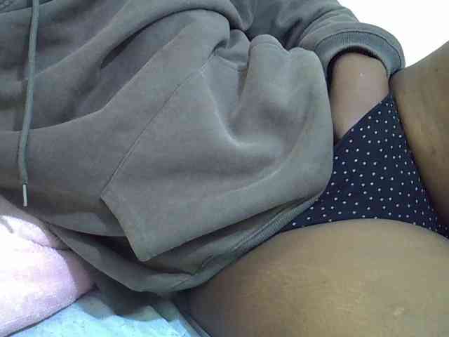 Sexyslim23 webcam
