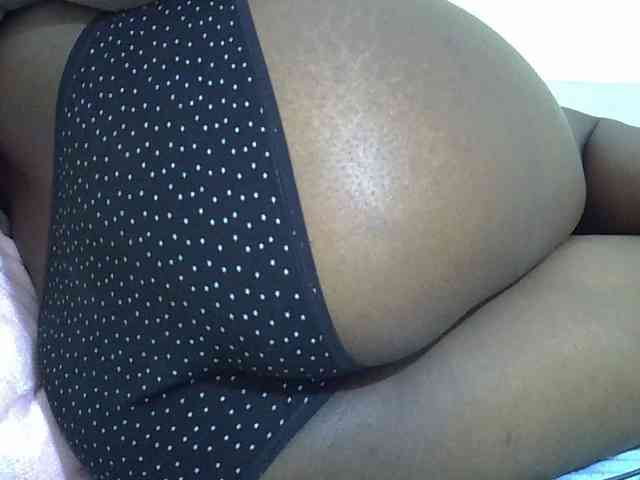 Sexyslim23 webcam