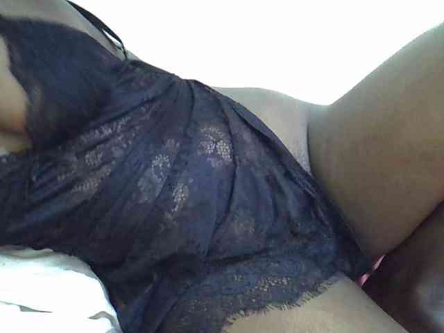 Sexyslim23 webcam