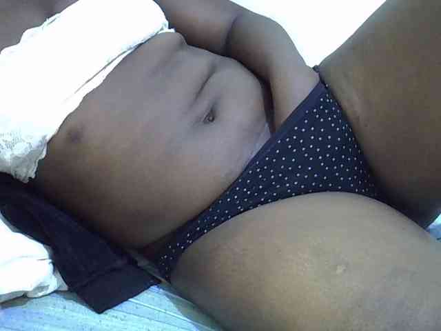 Sexyslim23 webcam