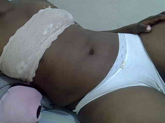 Sexyslim23 webcam