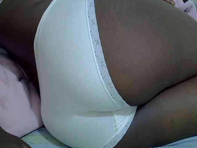 Sexyslim23 webcam