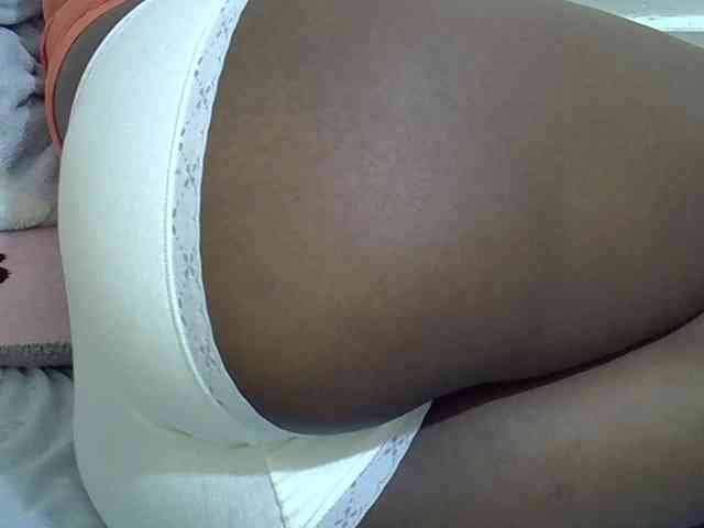 Sexyslim23 webcam