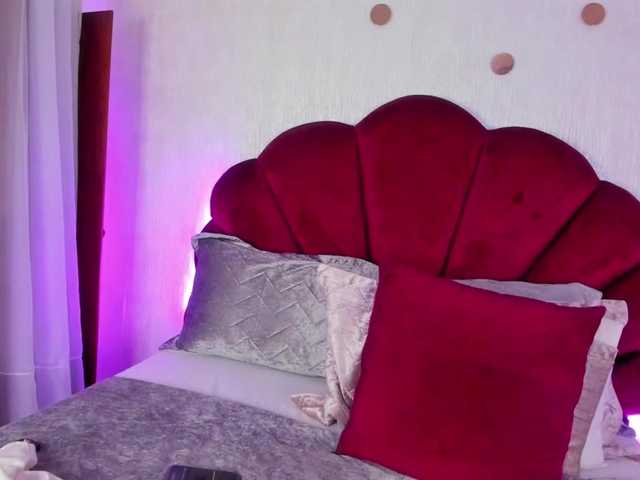 AndreaPink's BongaCams show and profile