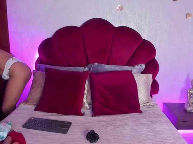 AndreaPink webcam