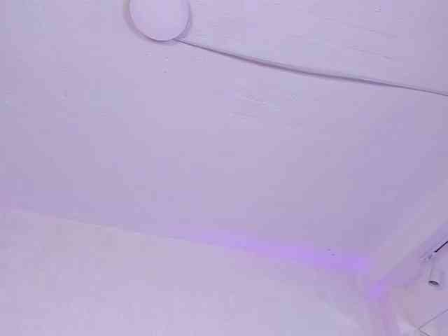 AndreaPink webcam