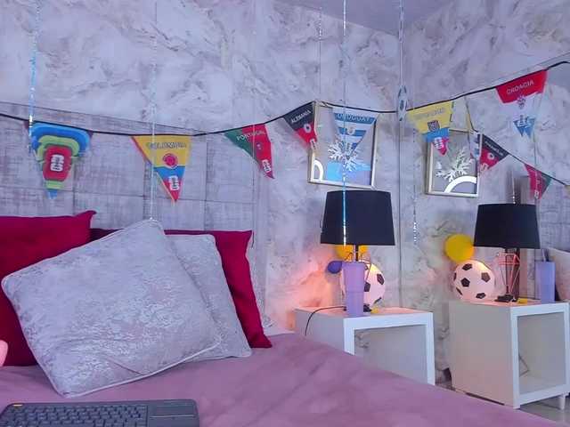 LunaMilf live cam on BongaCams