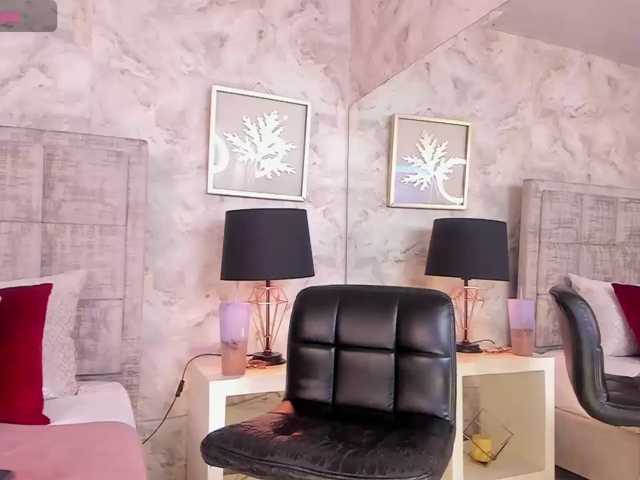 LunaMilf live cam on BongaCams