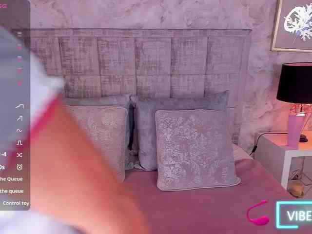 LunaMilf webcam