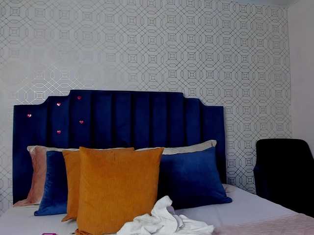 AshleyThompson live cam on BongaCams