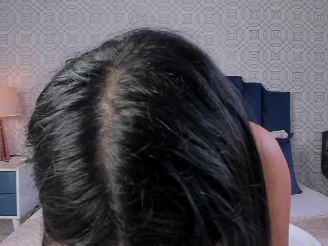 AshleyThompson live cam on BongaCams