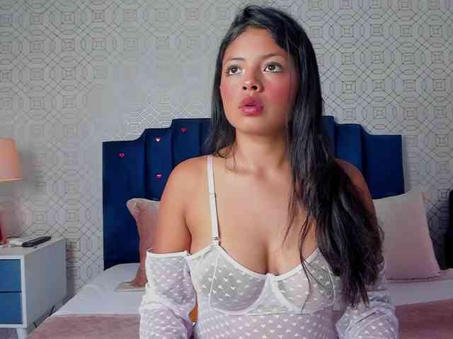 AshleyThompson webcam