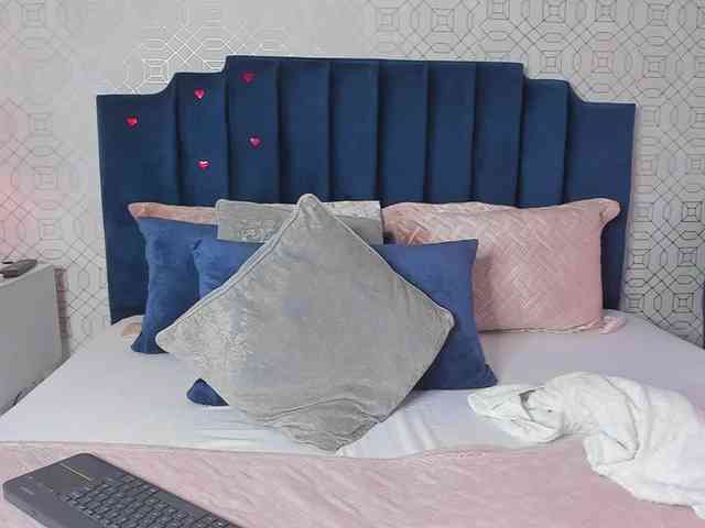 AshleyThompson webcam