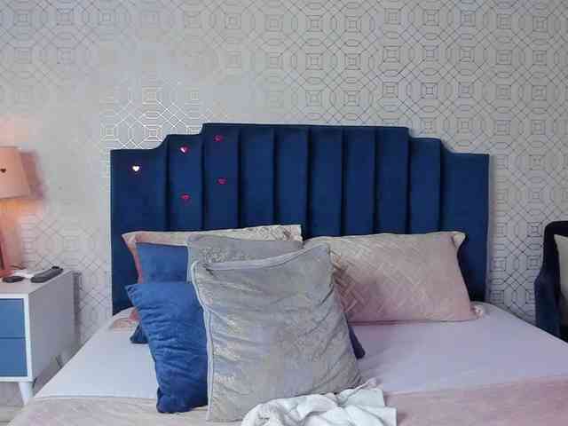 AshleyThompson webcam