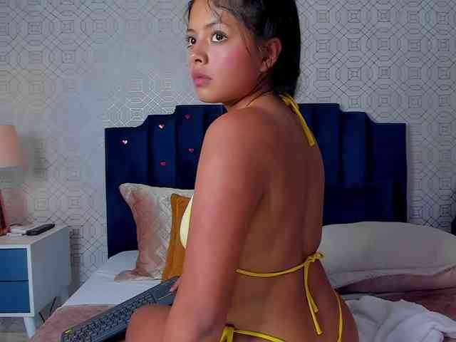 AshleyThompson webcam