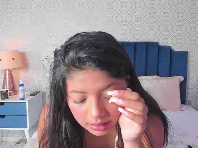 AshleyThompson webcam