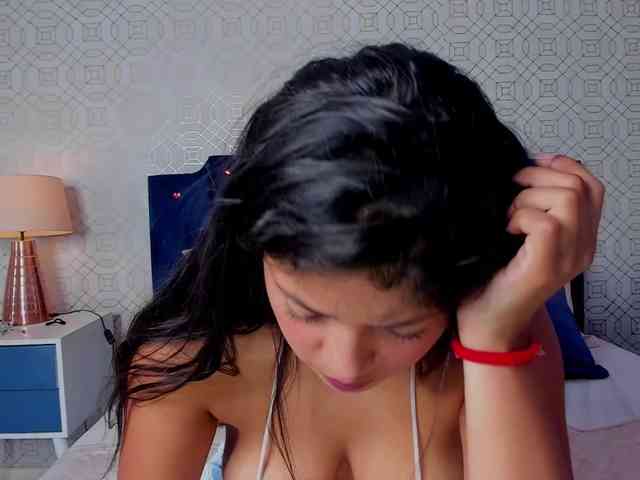 AshleyThompson webcam
