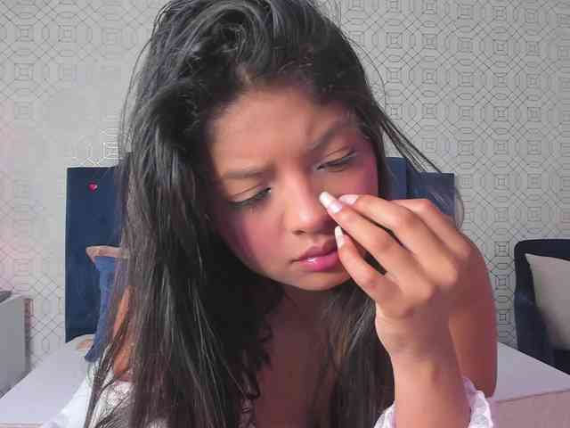 AshleyThompson webcam