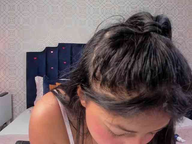 AshleyThompson webcam