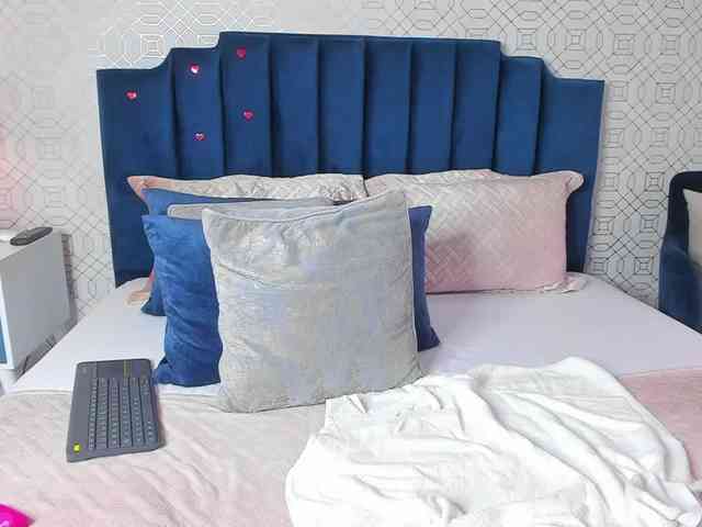 AshleyThompson webcam