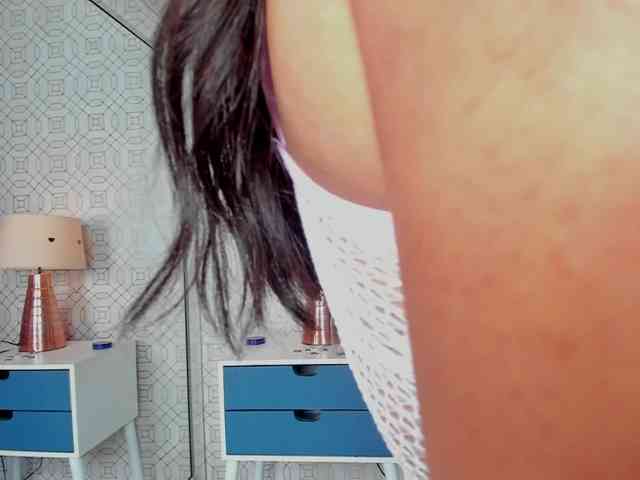 AshleyThompson webcam