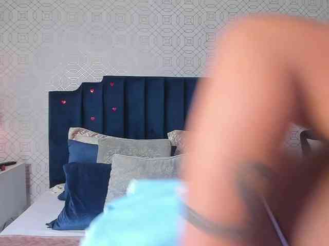 AshleyThompson webcam