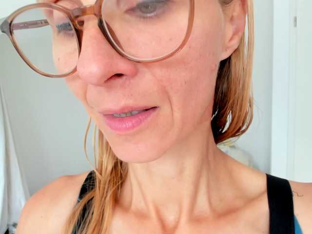 munishpunish live cam on BongaCams