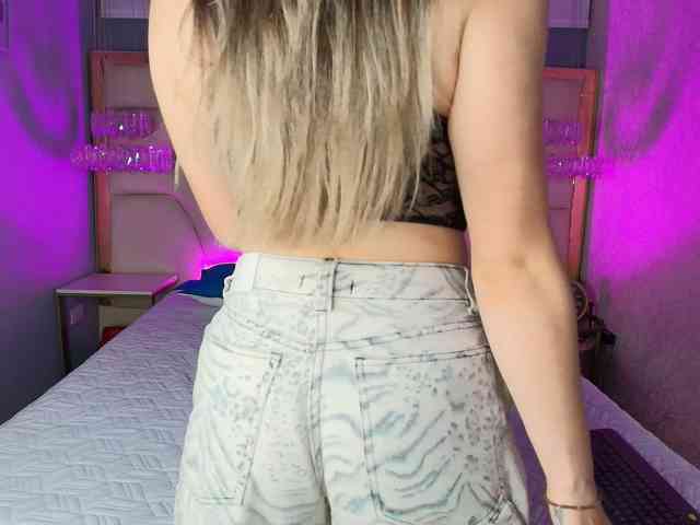 Miila18 webcam