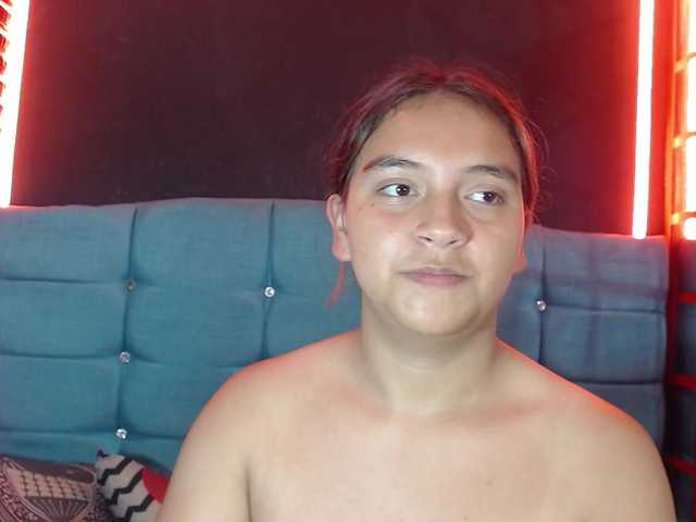 Arabella-Fraser18 live cam on BongaCams